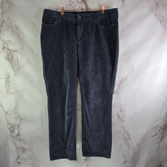 LL Bean Pants Women 16 Petite Short Gray Corduroy Favorite Fit Stretch Straight - Picture 1 of 11